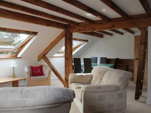 Burnhopeside Hall Bed & Breakfast 4*